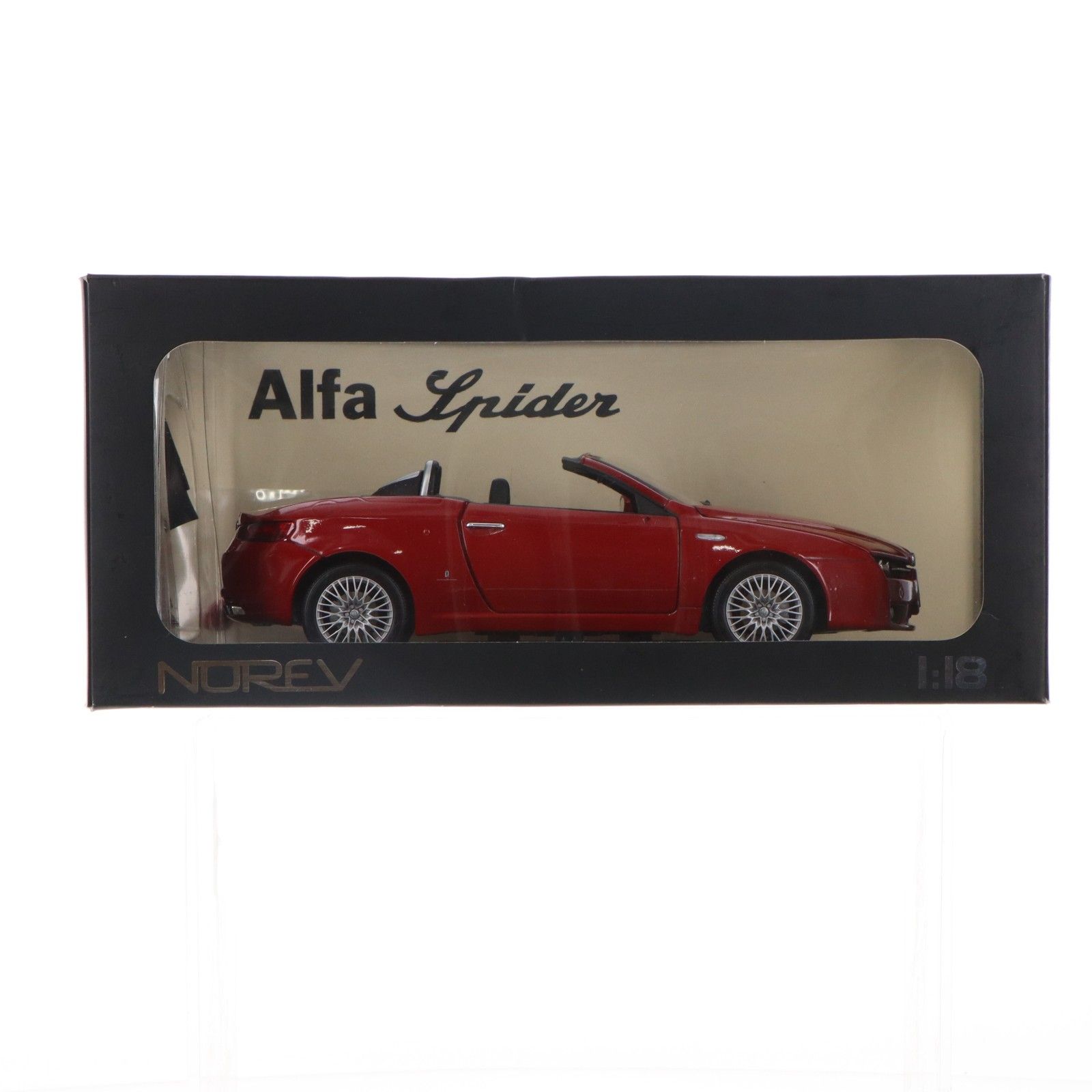 1/18 ALFA ROMEO Spider(アルファロメオ・スパイダー) 2006 red 完成品