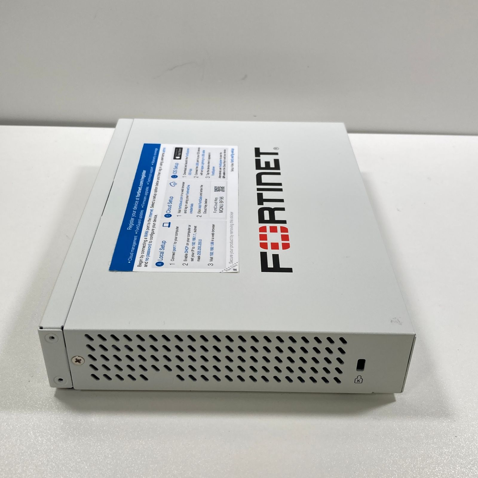 【中古】FortiGate 40F(初期化済み・7日間保証) 【中古】FortiGate 40F(初期化済み・7日間保証)