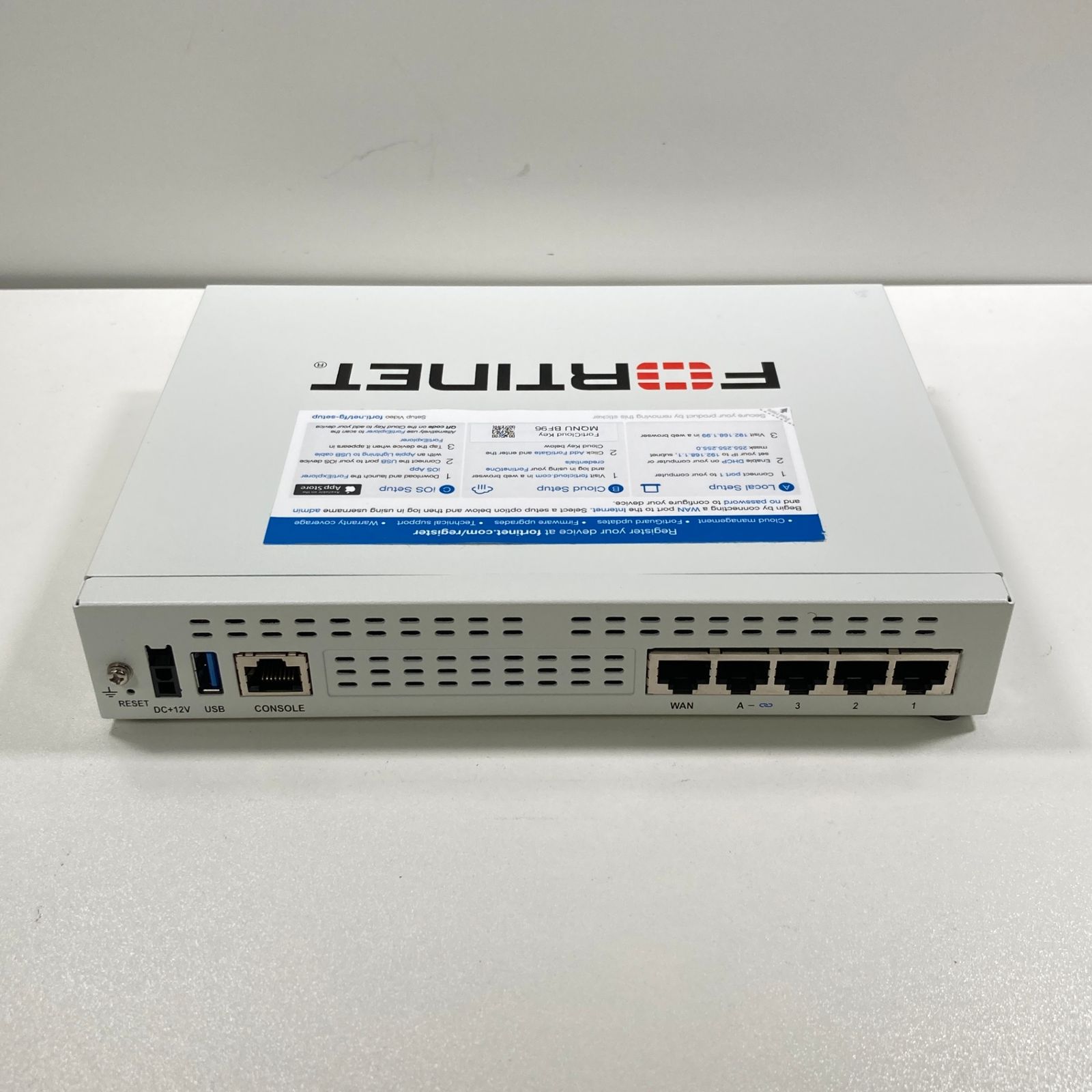 【中古】FortiGate 40F(初期化済み・7日間保証) 【中古】FortiGate 40F(初期化済み・7日間保証)