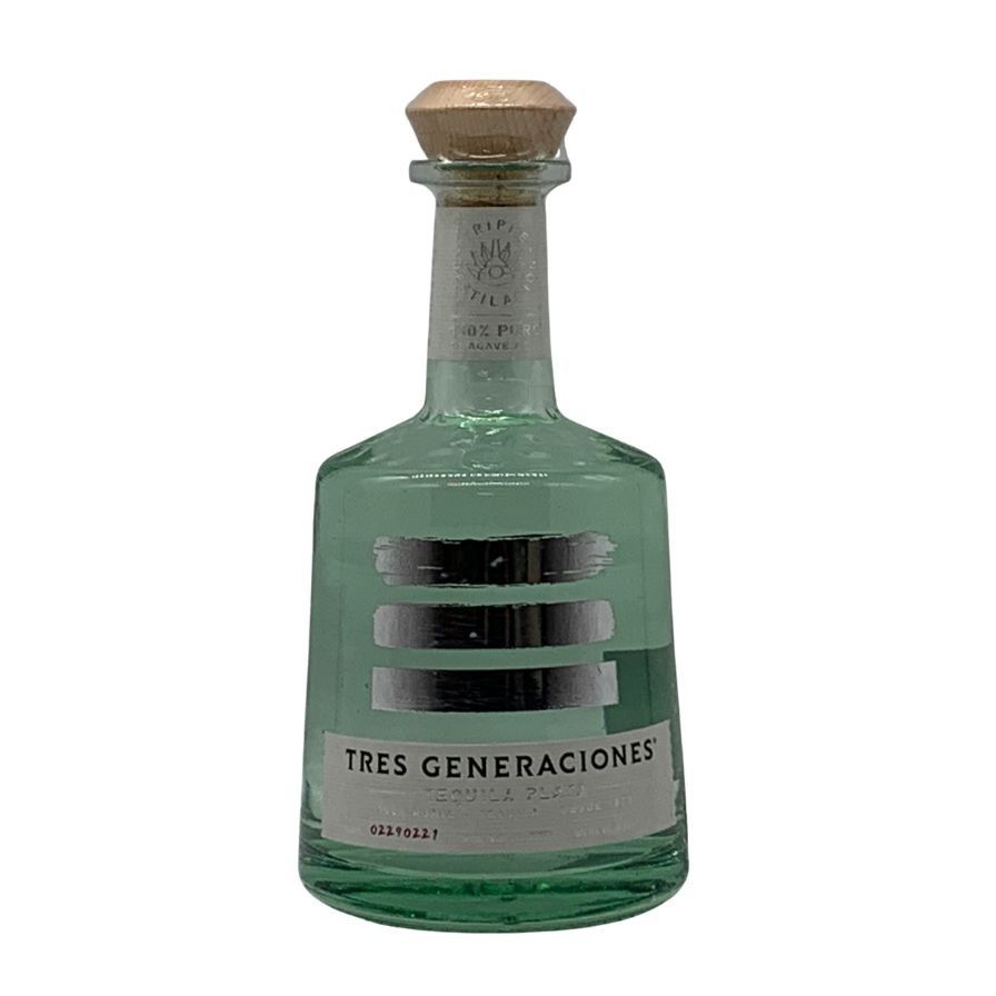 トレス ジェネレーション プラタ 40度 750ml テキーラ ✖️2本 トレス ジェネレーション プラタ 40度 750ml テキーラ ✖️2本 - メルカリ