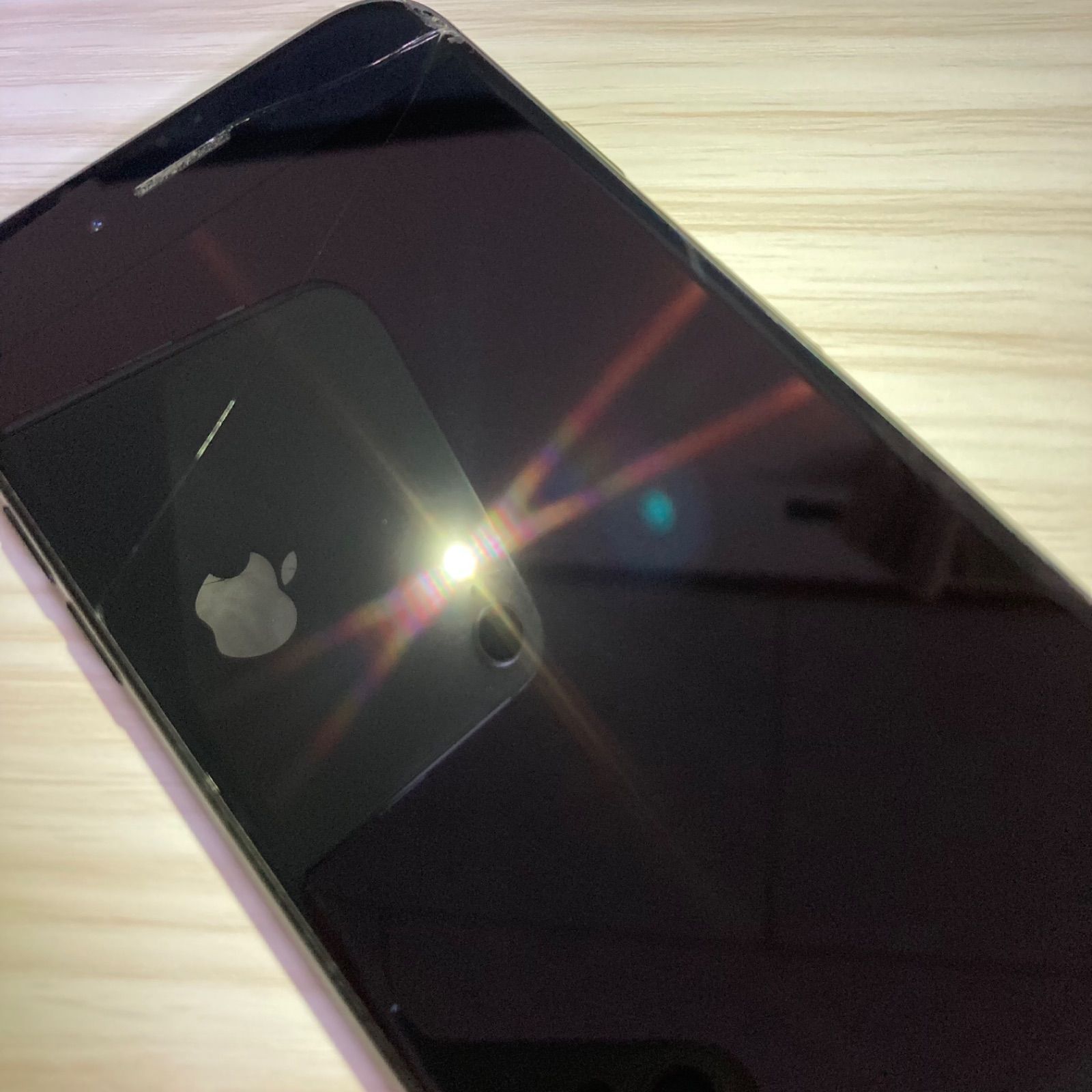 美品　SIMフリー　iPhone７128GB Jet Black 元箱 Amazon | 【整備済み品】 iPhone 7 128G ジェットブラック SIMフリー