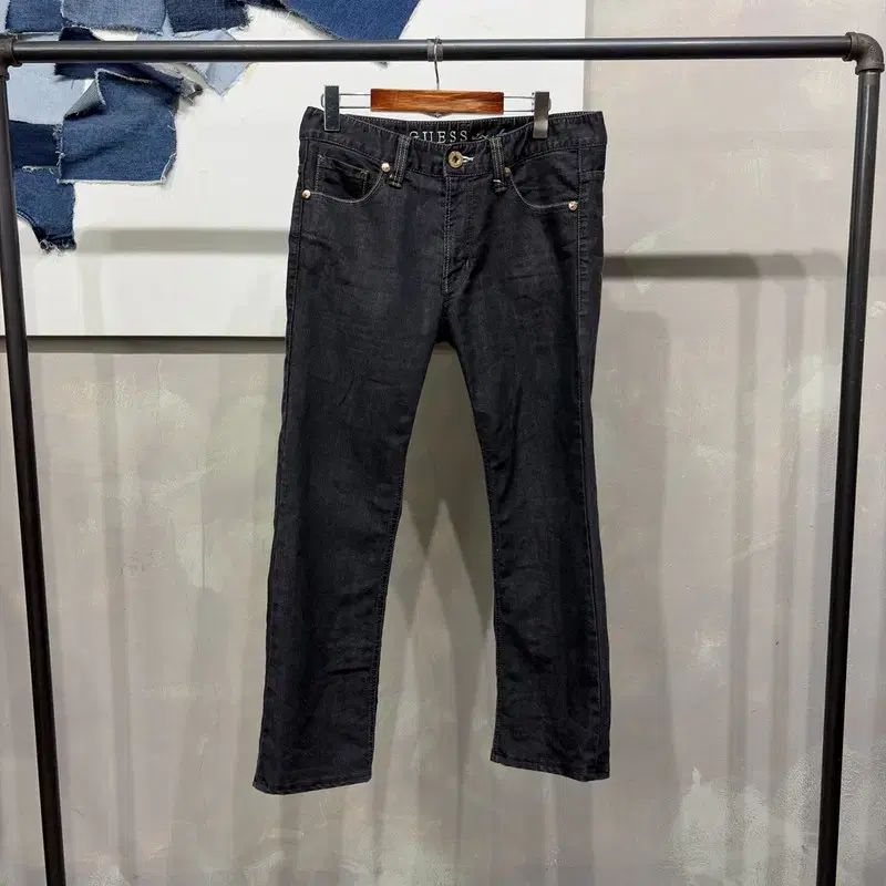 30インチ) GUESS(ゲス) カジュアル ストレッチ スリム ストレート 