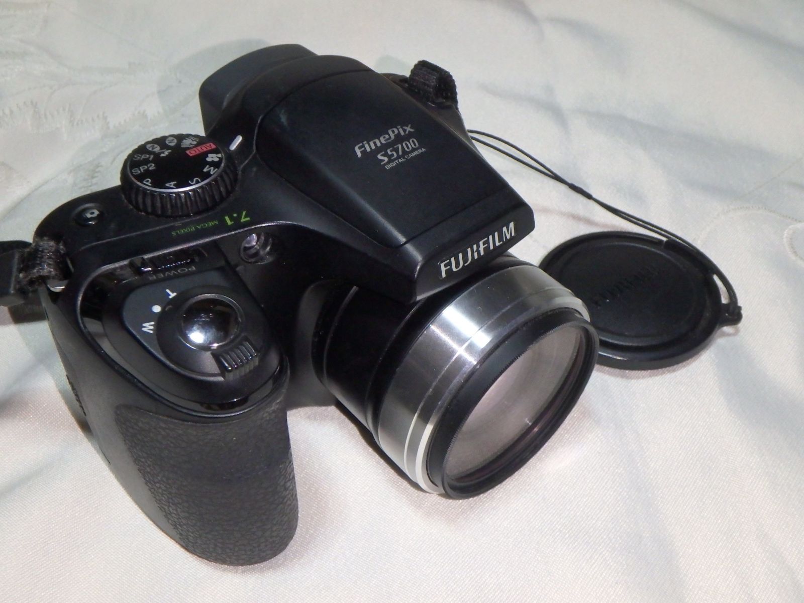 未使用品　FUJIFILM FinePix S5700 デジタルカメラ 楽天市場】FUJIFILM FinePix S5700の通販