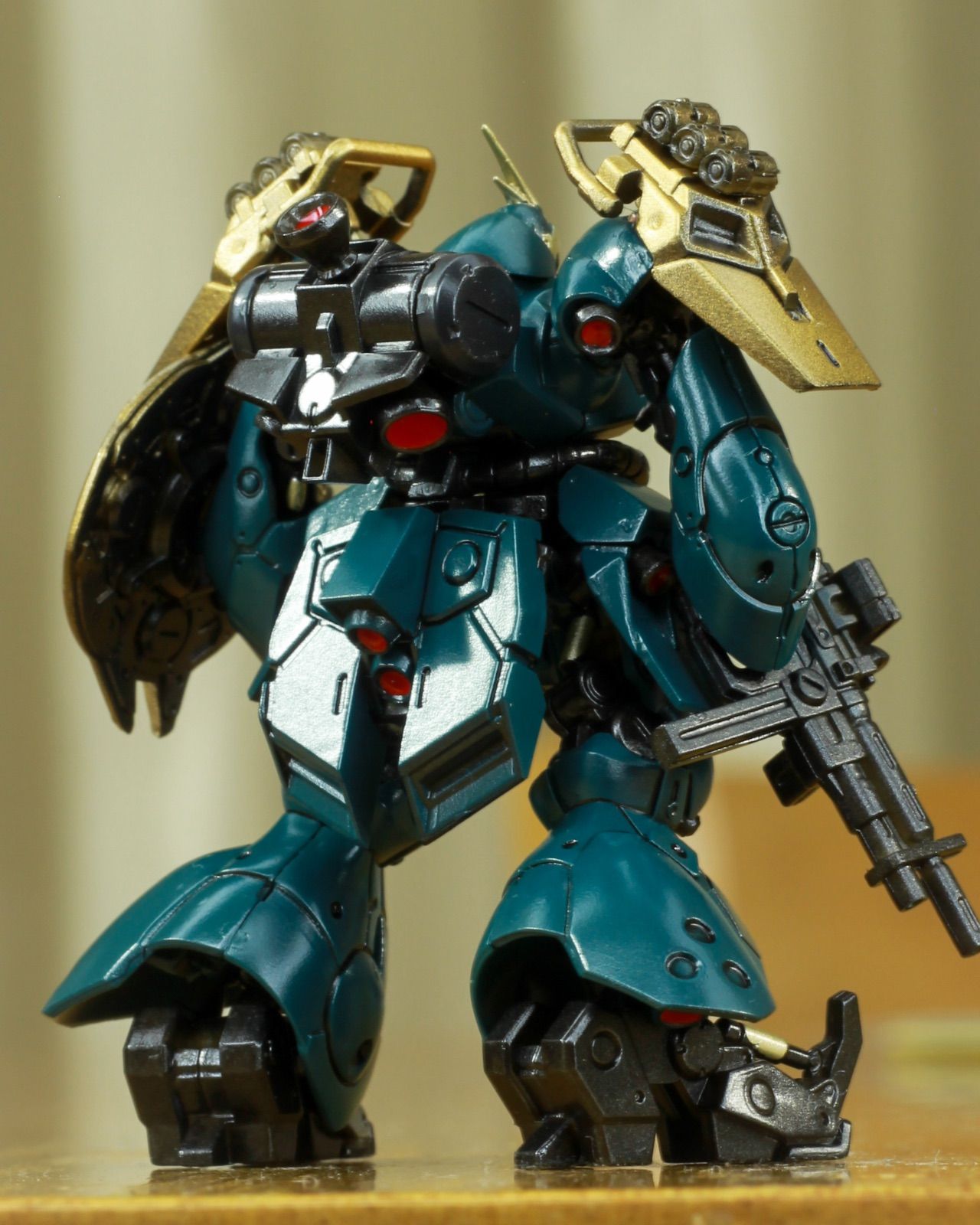 ガンダム アーティファクト ヤクト・ドーガ（ギュネイ機）塗装完成品
