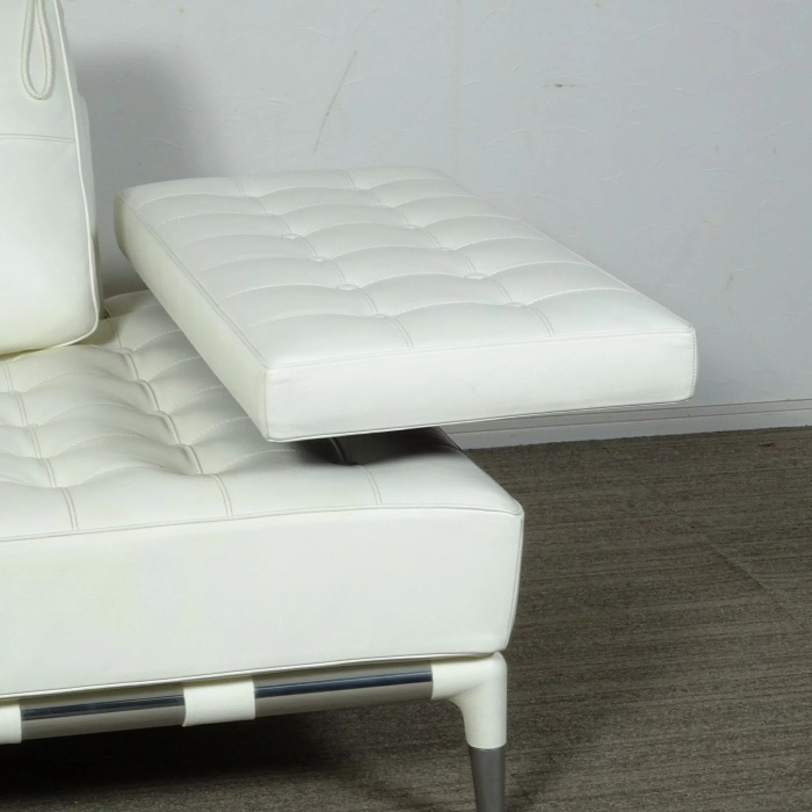 ◾︎SELUNO◾︎ 【展示良品】Cassina カッシーナ 241 PRIVE / プリヴェ 