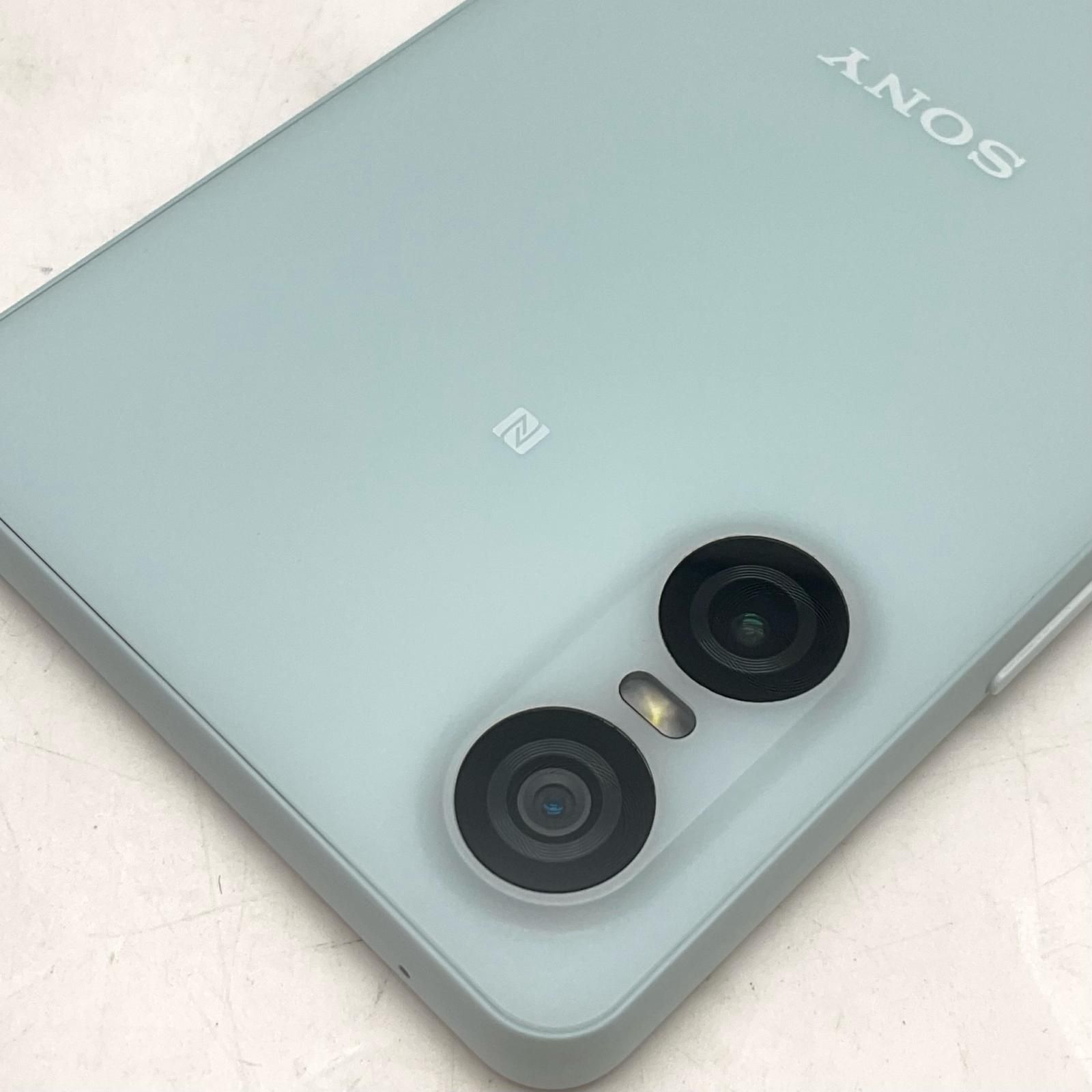 美品 Xperia 10 VI 128GB Blue Softbank SIMフリー - メルカリ