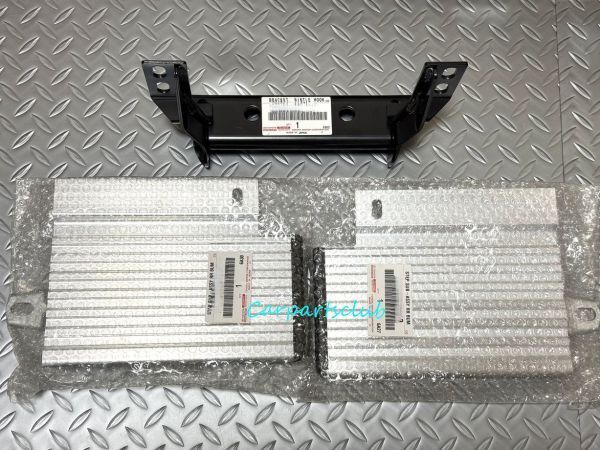 トヨタ 純正品 70系 ランドクルーザー プラド ランクル リア リヤ