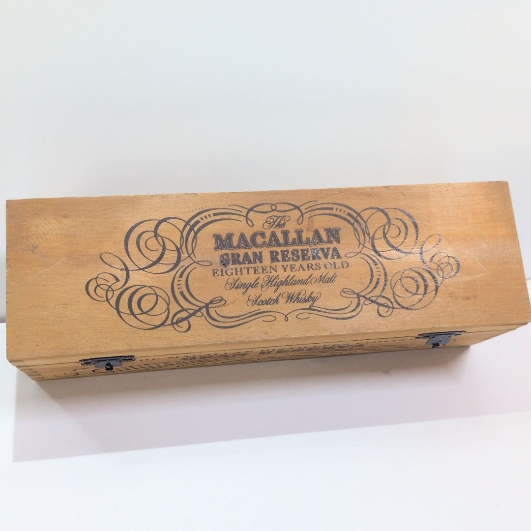 【箱のみ】 マッカラン グランレゼルバ MACALLAN GRAN RESERVA EIGHTEEN YEARS OLD 1980 1999 木箱 ダメージあり