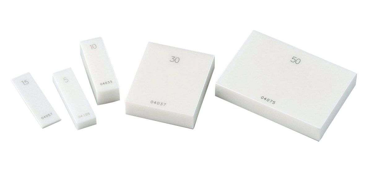 新品 新潟精機 SK セラミックブロックゲージ 0級相当 品 バラ品 25.00mm BC0-2500