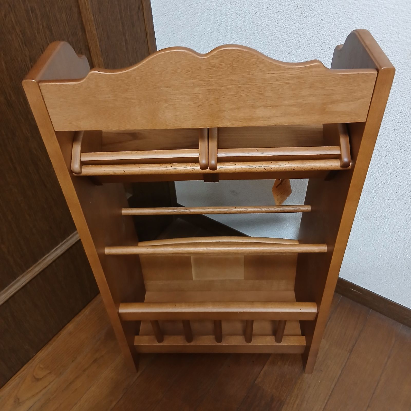 カリモク（karimoku）木製マガジンラック - メルカリ