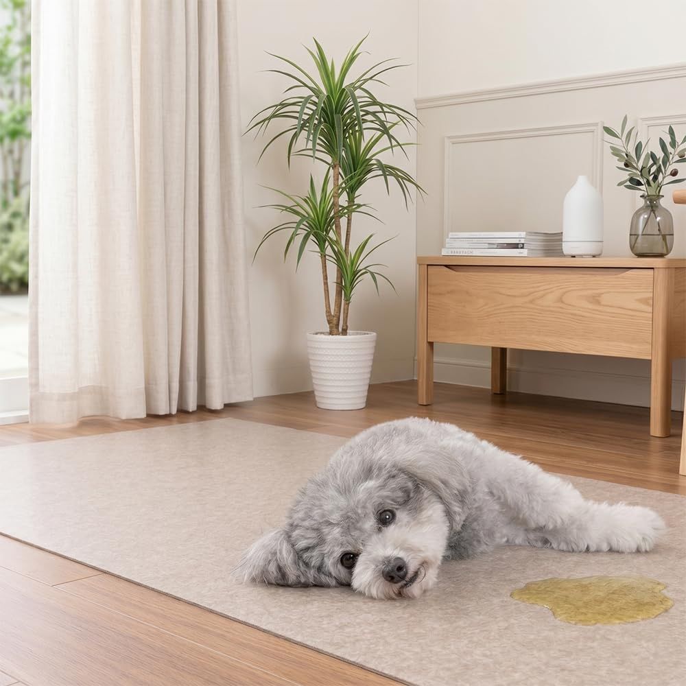 【日本製 】ペットマット 防水 60x180cm 厚み2mm 犬用 お手入れ簡単 拭ける 滑りにくい マット ペットの足腰 保護 負担 軽減 防滑 消臭 床暖房対応(ブラウン)