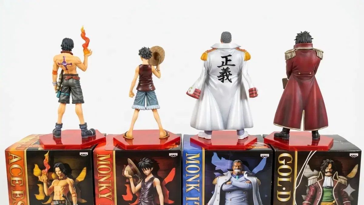 ONE PIECE D の称号 エース ルフィ ガープ ゴールド・ロジャー 