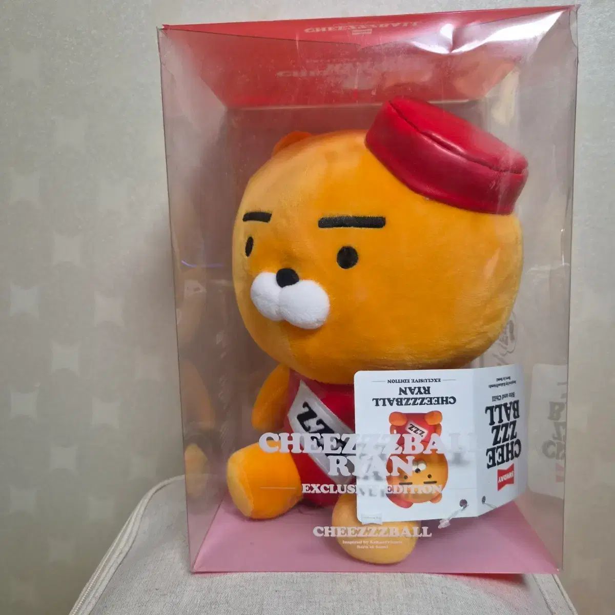 カカオフレンズ　ライアン　韓国　チーズボール　パッケージ　ぬいぐるみ　クッション カカオフレンズ チーズボール ライアン ぬいぐるみ 限定モデル - メルカリ
