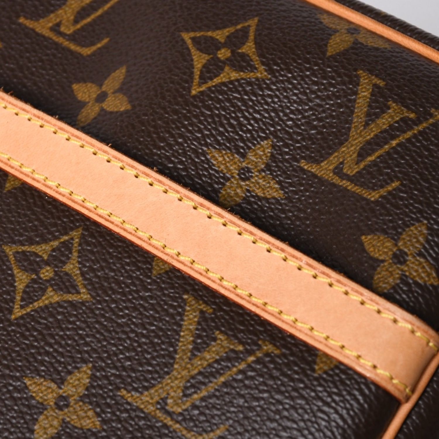 極美品 LOUIS VUITTON ルイヴィトン ショルダーバッグ ダヌーブ M45266 