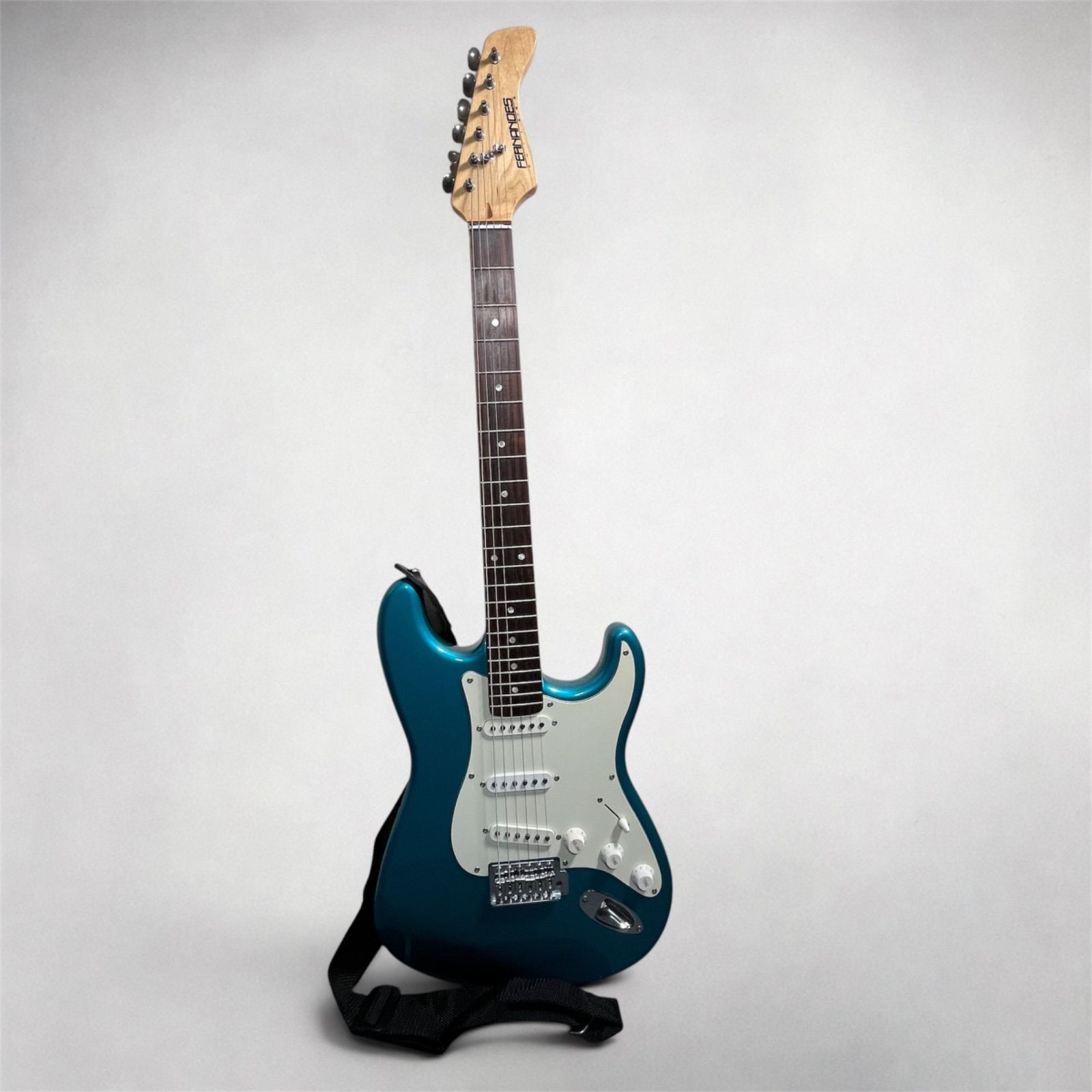 管2603-460】ソフトケース付☆FERNANDES フェルナンデス Stratocaster