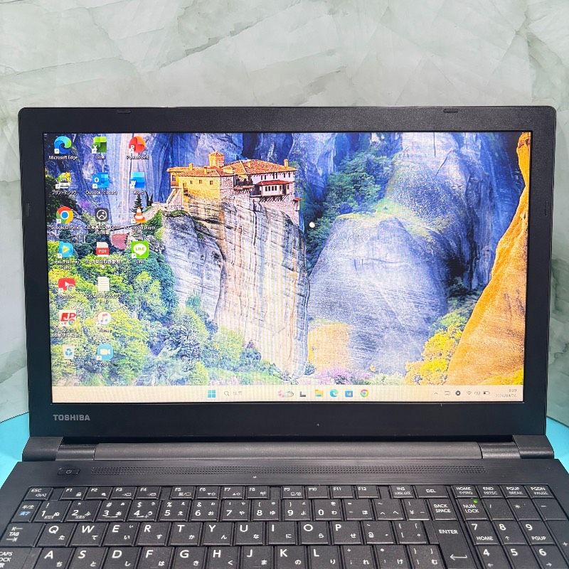 6世代】Core i3ノートパソコン✨SSD爆速✨ windows11✨オフィス 薄型