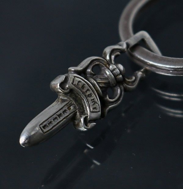 CHROME HEARTS 銀座店 クロムハーツ ホテル スプリットダガー キーリング メンズ シルバー SV925 102538 Chrome Hearts - CHROME HEARTS 銀座店 クロムハーツ ホテル