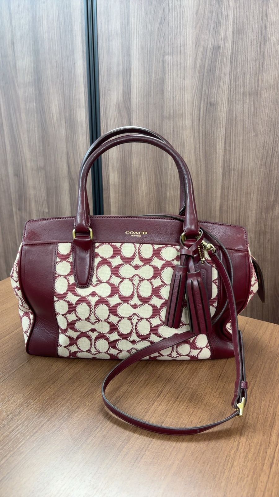 【極美品】COACH コーチ 2way ショルダーバッグ シグネチャー ボルドー