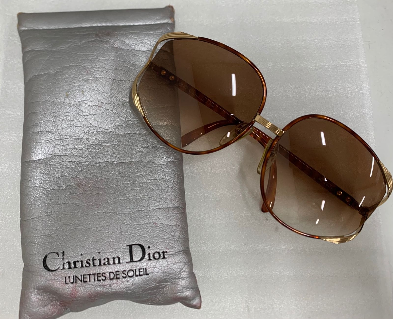 Christian Dior ディオール　サングラス　2250 14 63▫︎17 Christian Dior クリスチャンディオール サングラス 2250 14 63□17