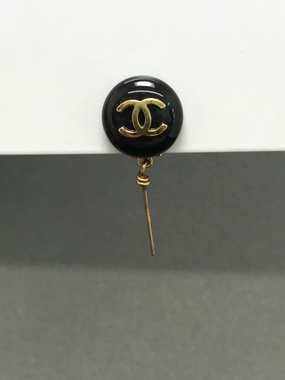 CHANEL シャネル イヤリング 片耳のみ 95P クリップ式 ブラック