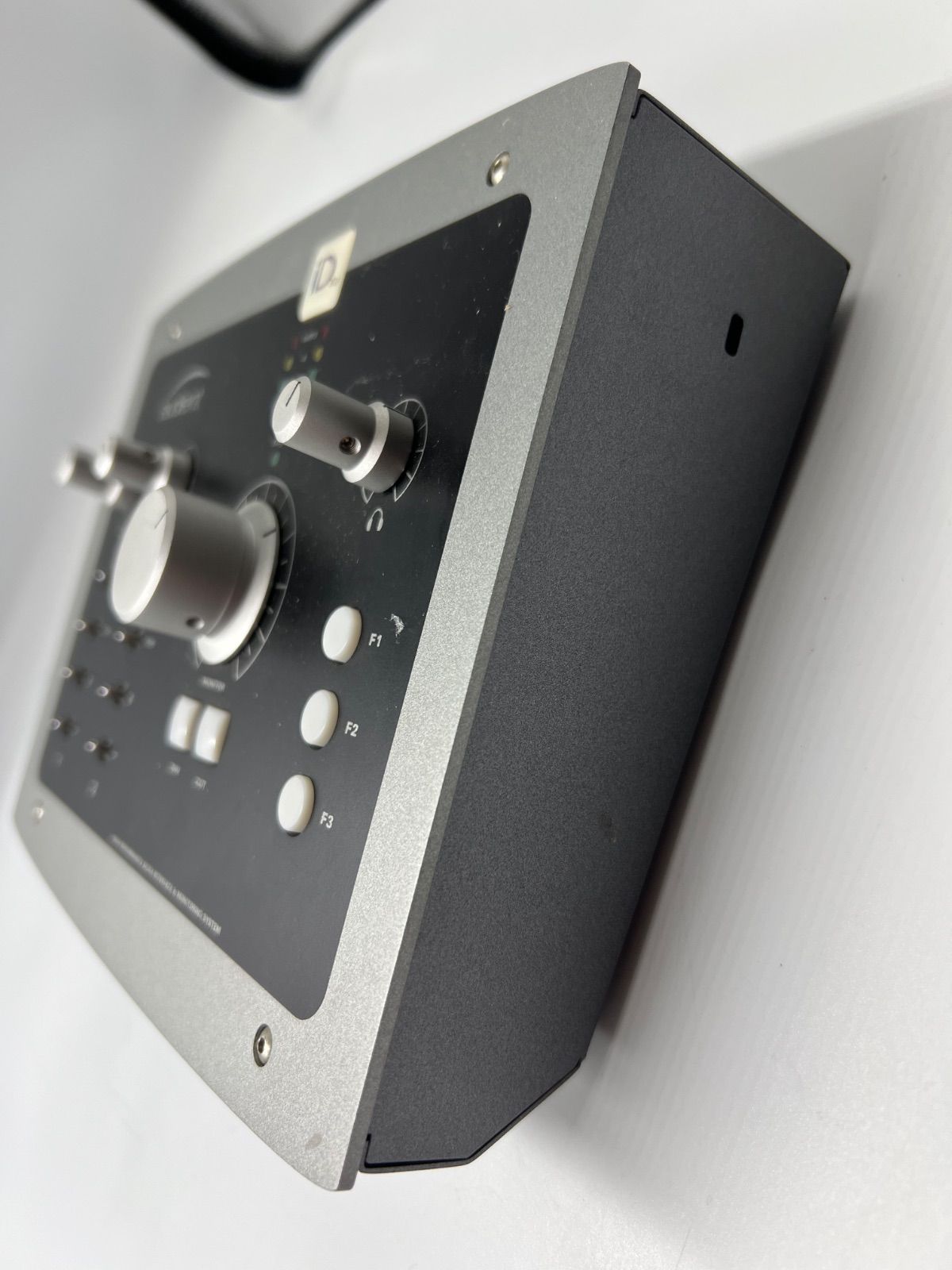 送料無料】audient iD22 ジャンク品 - メルカリ