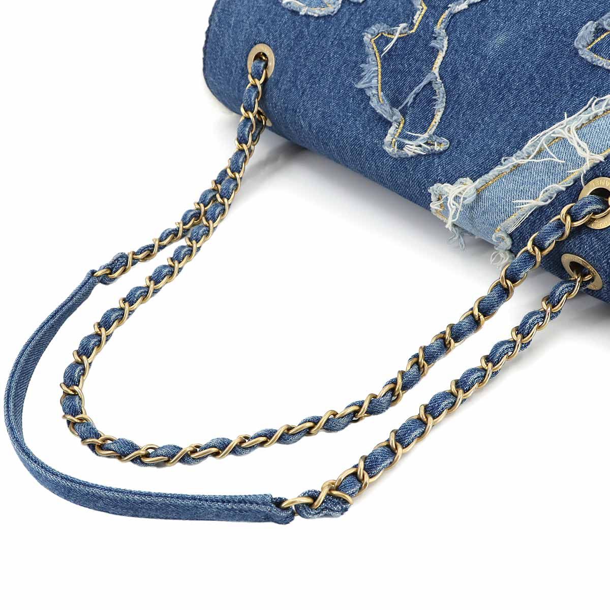 未使用 展示品 シャネル CHANEL エジプト チェーン ショルダー バッグ デニム シアリング ブルー ゴールド 金具 90284803 CHANEL - 未使用 展示品 シャネル CHANEL エジプト チェーン