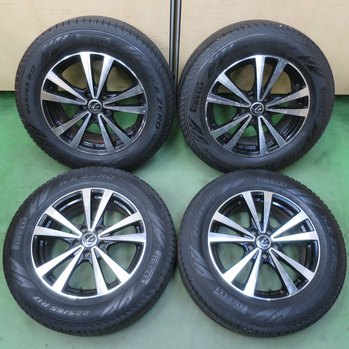 バリ溝！22年！9分☆スタッドレス 225/65R17 ピレリ アイスゼロ 