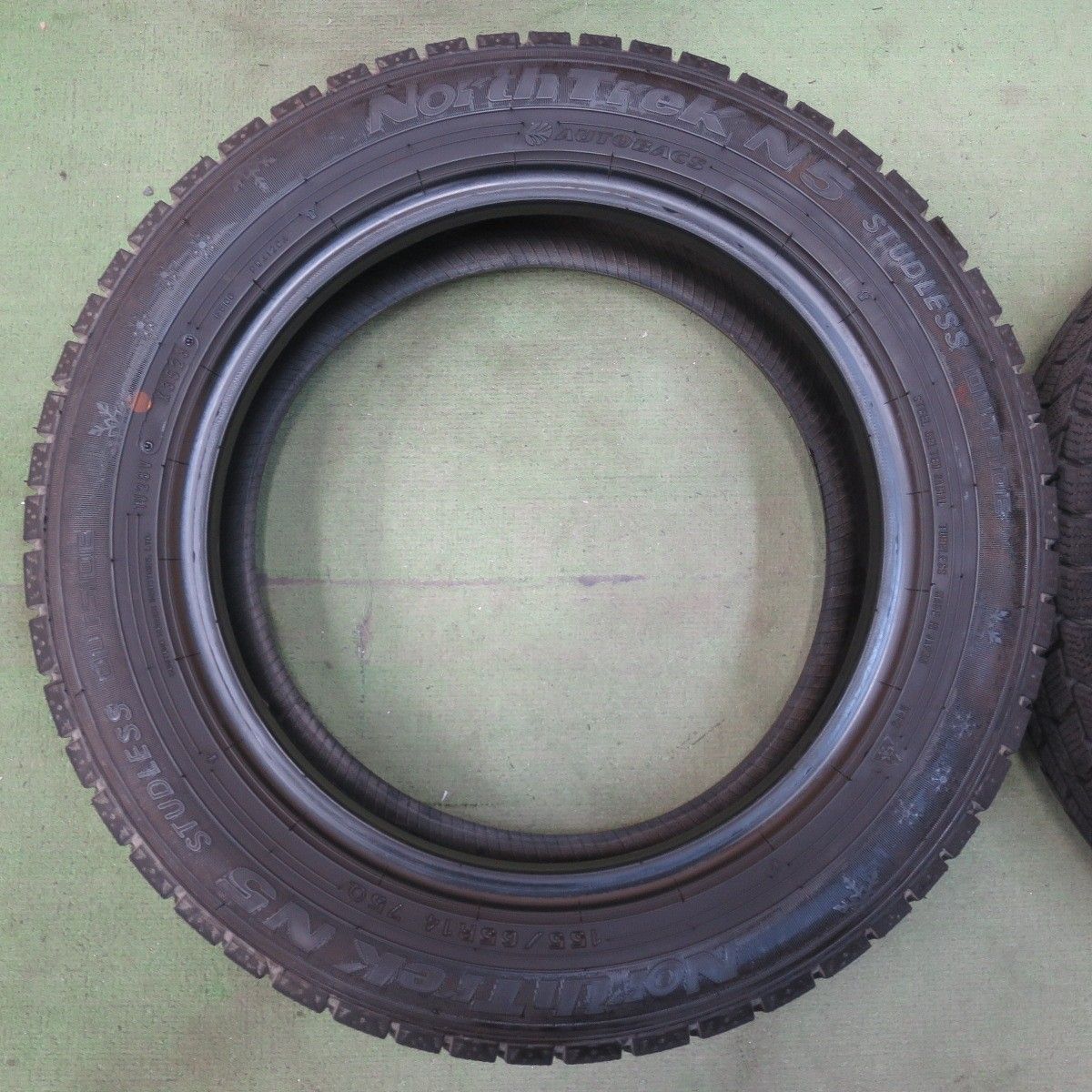 バリ溝！23年！9分☆スタッドレス 155/65R14 オートバックス ノース 