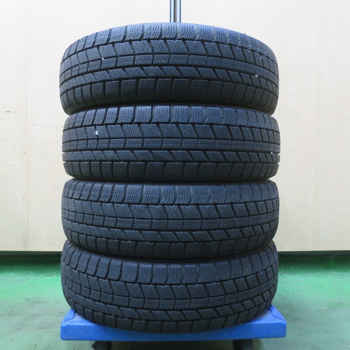 バリ溝！23年！9分★スタッドレス 155/65R14 オートバックス ノーストレック N5 タイヤ 14インチ N-BOX ラパン スペーシア ワゴンR タント ムーヴ 等★6042302イスタ 13,348円
