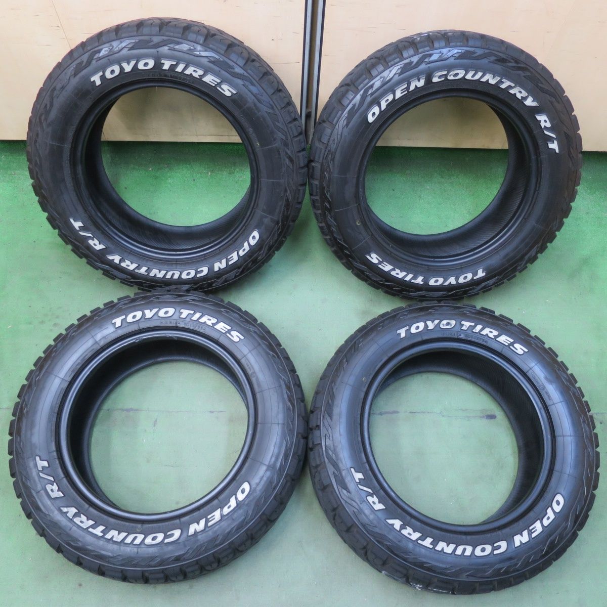 バリ溝！23年！9分☆215/65R16 109/107Q 8PR トーヨー オープン 