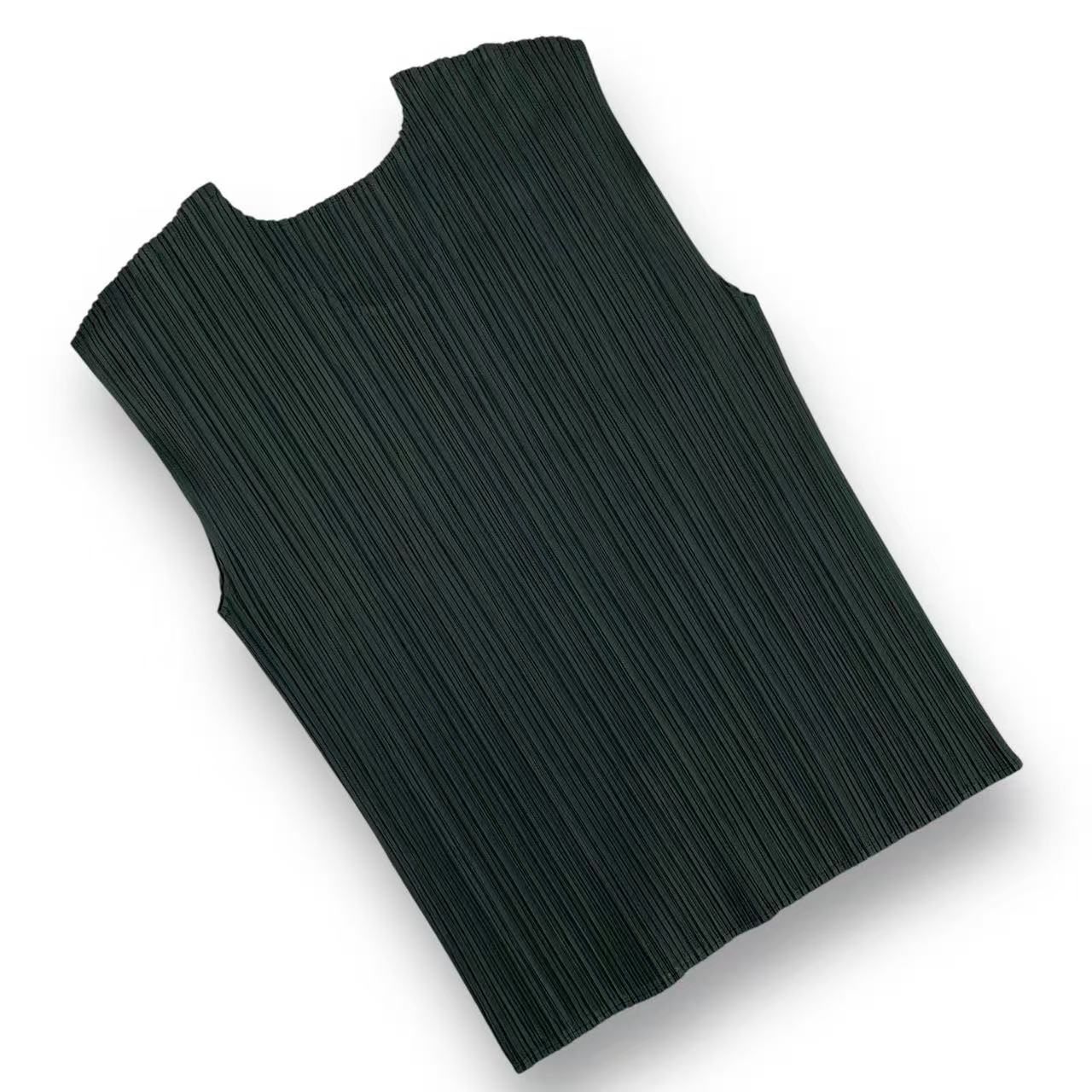 極美品 ISSEY MIYAKE イッセイミヤケ PLEATS PLEASE プリーツプリーズ
