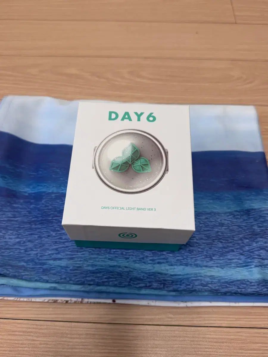 DAY6（デイシックス）公式ペンライト マデウォッ（DAY6 OFFICIAL LIGHT