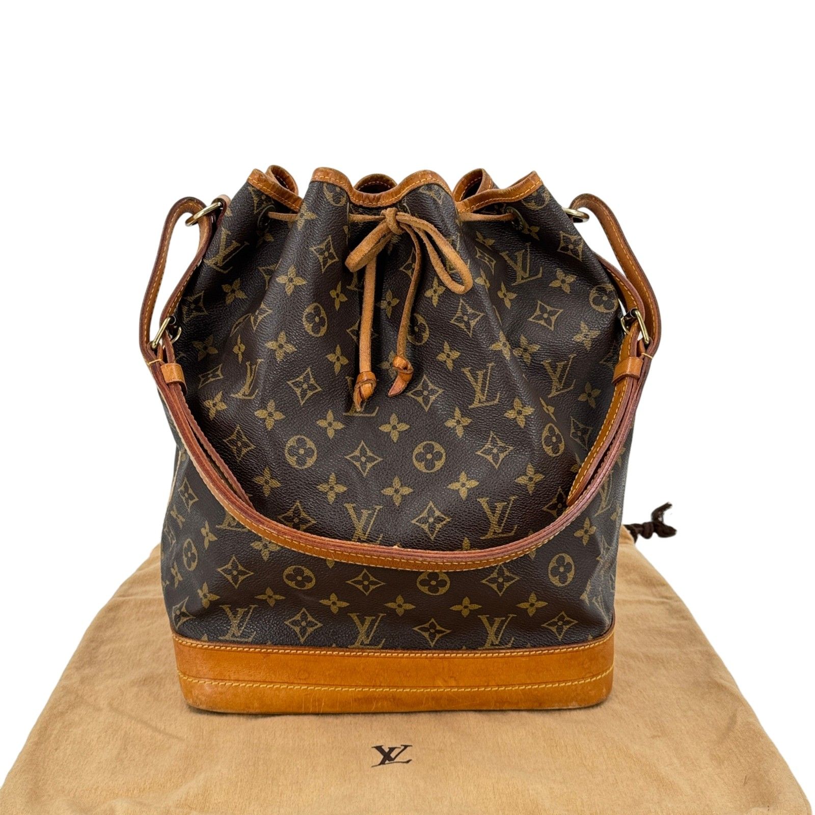 LOUIS VUITTON モノグラム・ノエ M42224 巾着 ショルダーバッグ - メルカリ