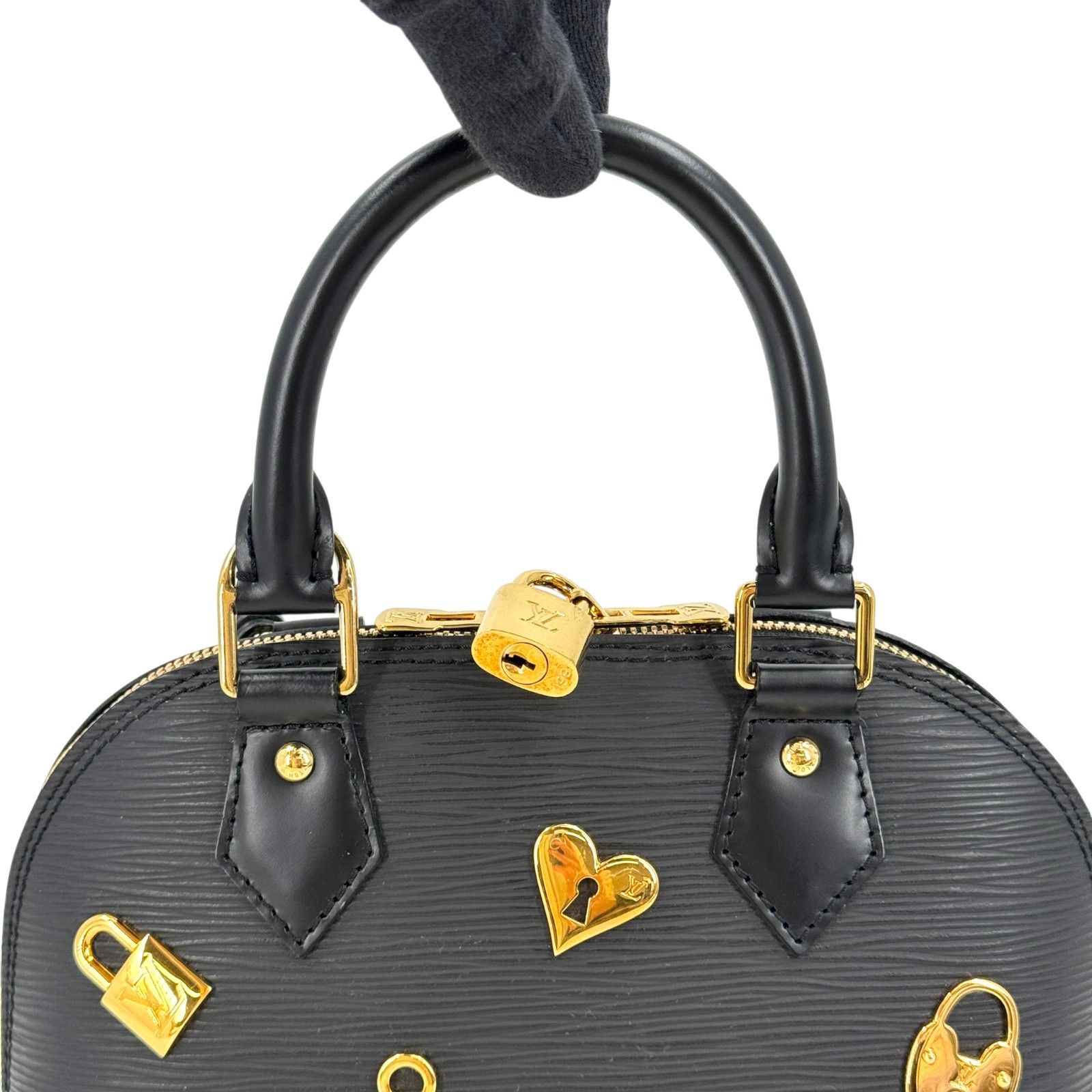 LOUIS VUITTON エピ ノワール ラブロック アルマ BB M52884