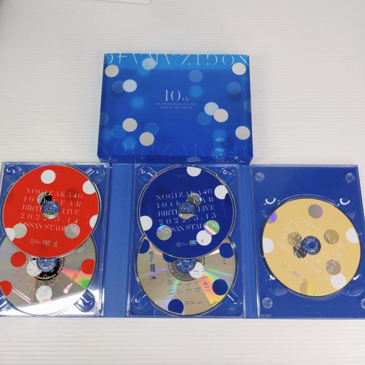 中古品】乃木坂46 グッズ16点まとめ売り 写真集 ライブDVDなど 〇YR