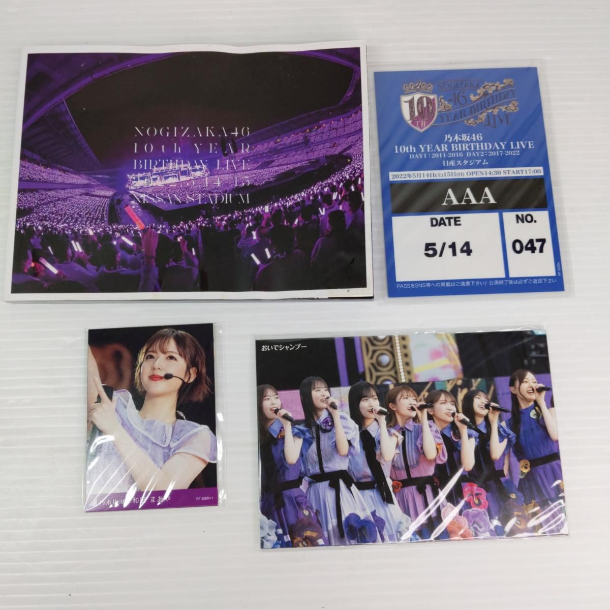 中古品】乃木坂46 グッズ16点まとめ売り 写真集 ライブDVDなど 〇YR
