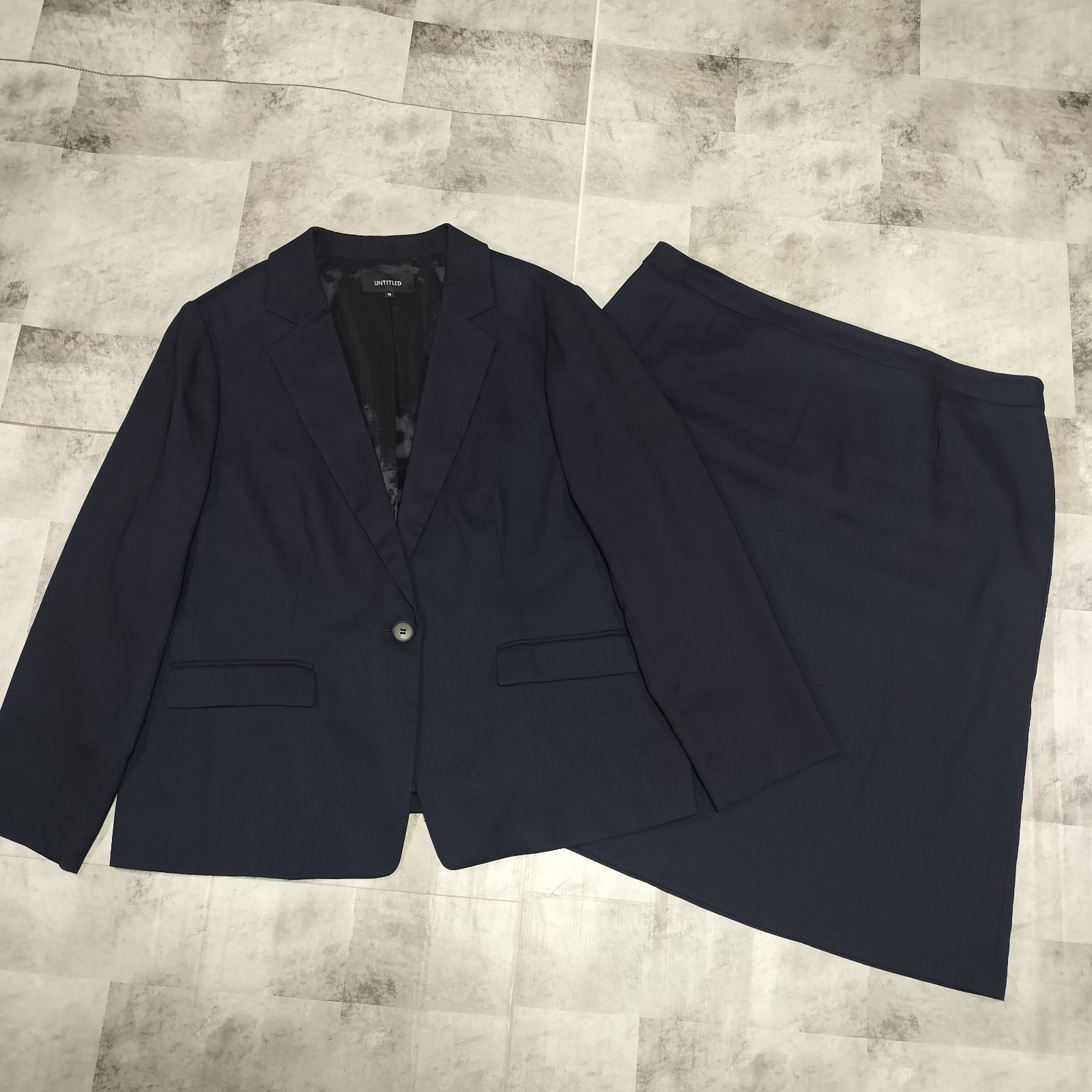 洗える【極美品】 UNTITLED サイズ50 6L 5XL スーツセットアップ
