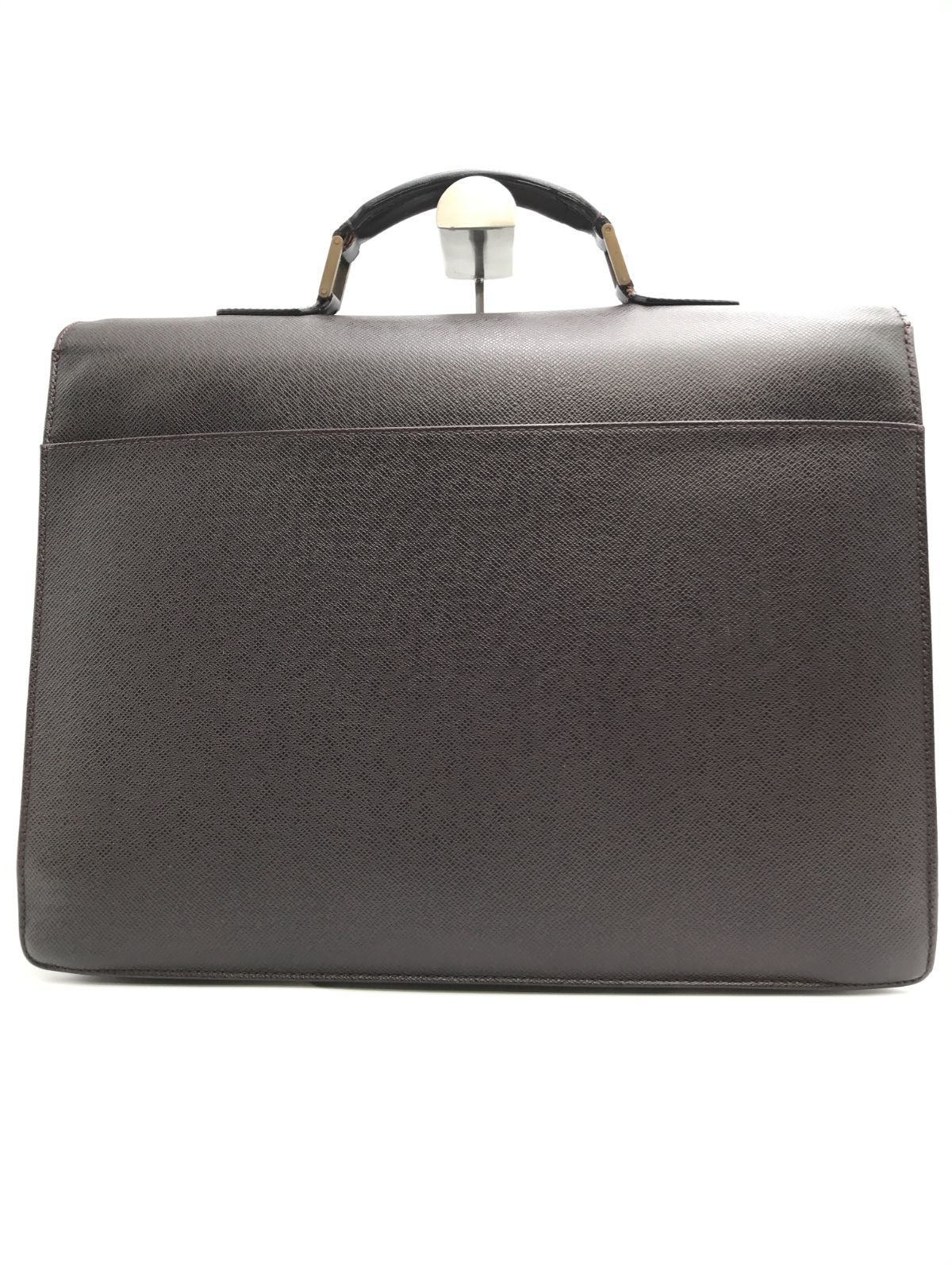 美品 ルイヴィトン LOUIS VUITTON タイガ セルヴィエット・モスコバ Louis Vuitton ルイヴィトン ビジネスバッグ モスコバ タイガ