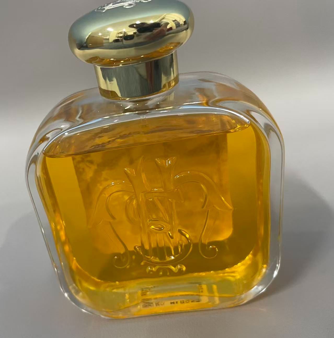 中古品 サンタマリアノヴェッラ オーデコロン ゴールドマスク 100ml 