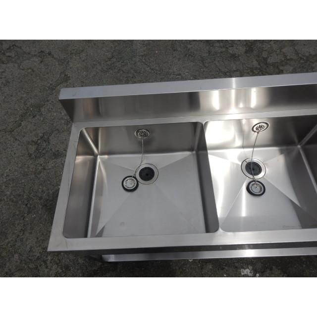 (代引不可)業務用 ステンレス 3槽 シンク W1700 D600 H800(+150)mm 厨房 槽内寸W535D470深240mm W170 D60 H80cm (代引不可)業務用 ステンレス 3槽 シンク W1700 D600 H800(+150)mm 厨房 槽内寸W535D470深240mm W170 D60 H80cm