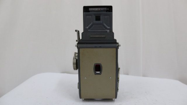 ★美品★ヤシカ Yashica-44 Yashikor 60mm F3.5 二眼 中古】 YASHICA Yashica-44 Yashikor 60mm F3.5 ブラウン 茶 希少