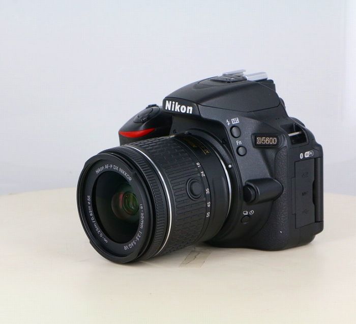 中古】(ニコン) Nikon D5600 18-55VR レンズキツト - メルカリ