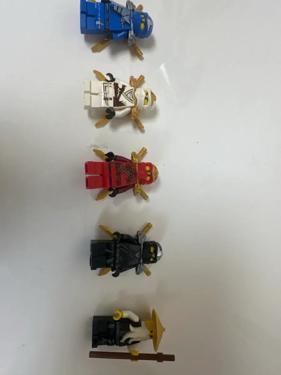 おもちゃ ニンジャゴー zx フィギュア 4種 マスター・ウ まとめ売り