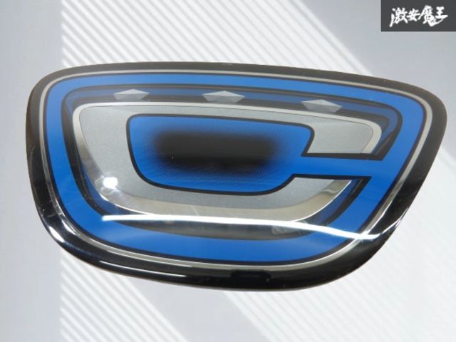 ☆キレイ☆ TOYOTA トヨタ 純正 ZWE211 ZWE214 カローラツーリング フロント グリル エンブレム ミリ波レーダー 53141-12320 即納 棚
