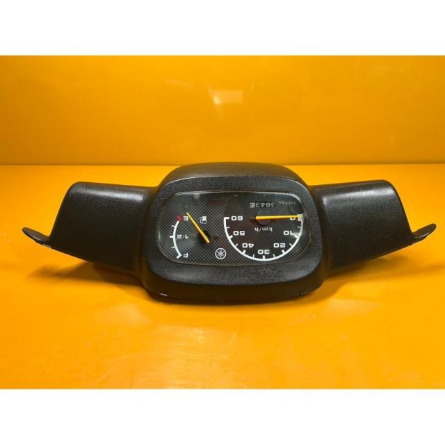 76241 中古 ヤマハ YAMAHA アプリオ50 ４JP フロントカウル メーターカバー 843km
