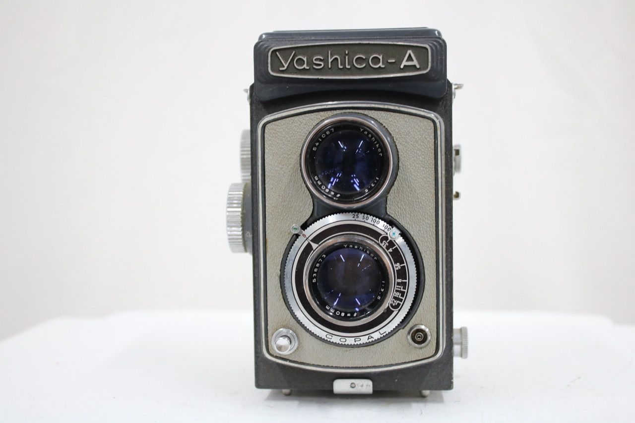 返品保証】 ヤシカ Yashica-A Yashikor 80mm F3.5 ケース付き 二眼