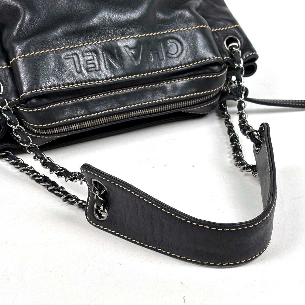 シャネル CHANEL ロゴ チェーン ショルダーバッグ レザー ブラック
