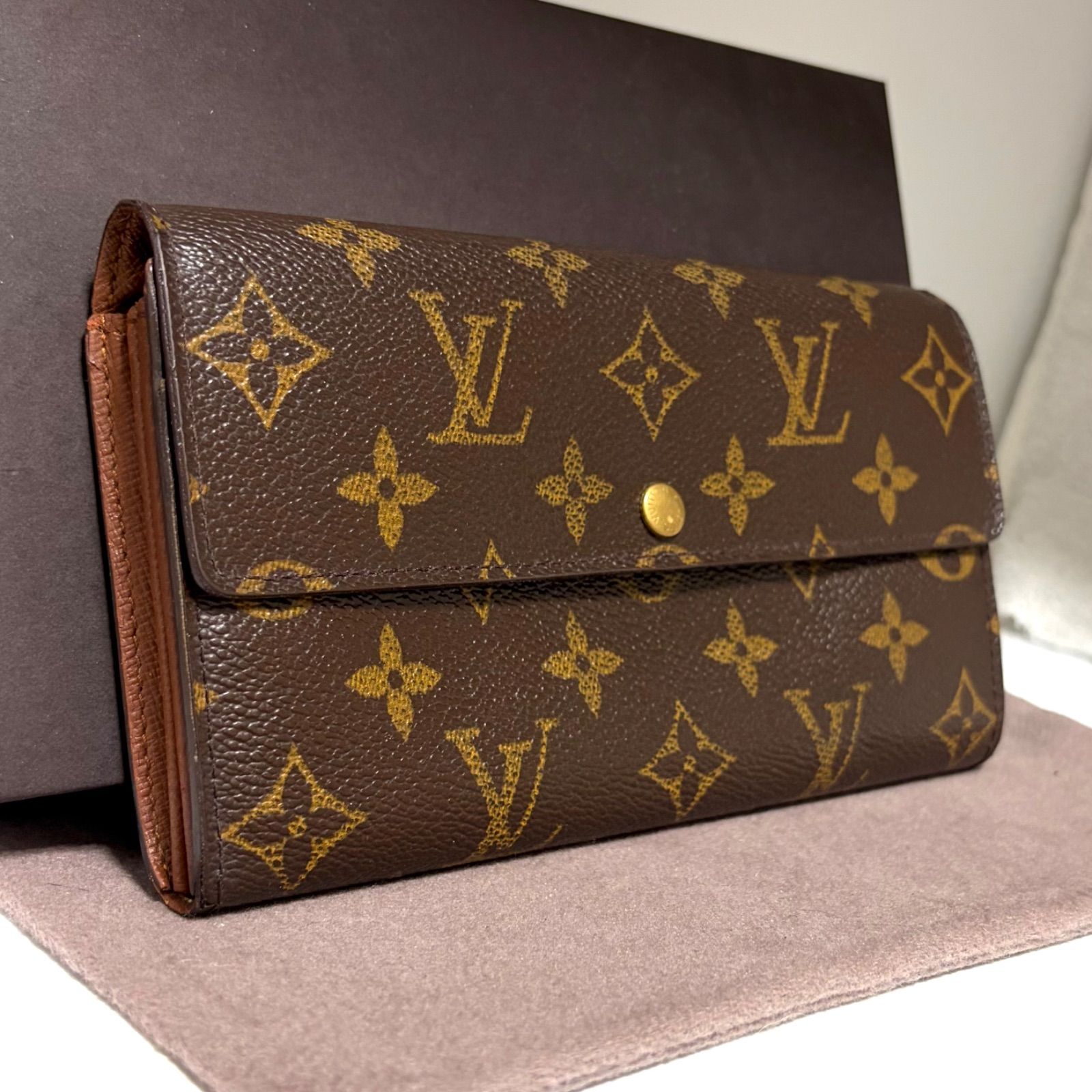 c26 ポルトフォイユ サラ 旧型 Louis Vuitton ルイ ヴィトン 2つ 折り 