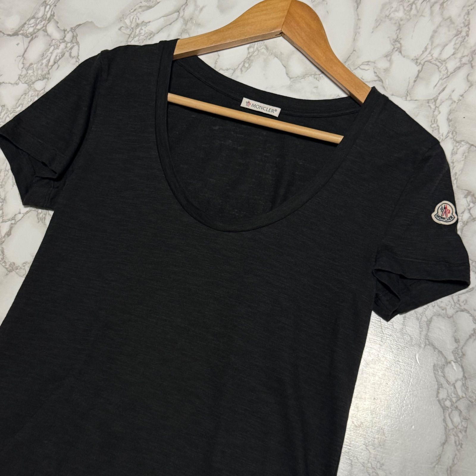 トレンド【moncler モンクレール 【商品名】MAGLIA GIROCOLLO ロゴ