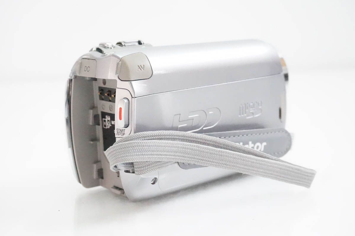 中古】JVC Victorビクター エブリオEverio ビデオカメラ GZ-MG840 60GB